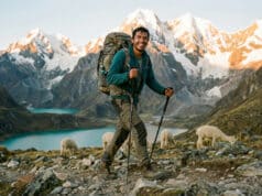 Trek au Pérou : 7 erreurs qui m’ont valu des galères (et comment les éviter dès maintenant) Trekking au Pérou : Christian journaliste à etourisme.blog