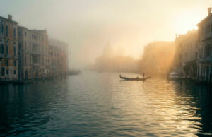 Venise en août : Pourquoi c’est le pire choix de votre vie (et le secret pour vivre la magie en février) La sérénité de Venise en hiver, loin de la foule estivale.